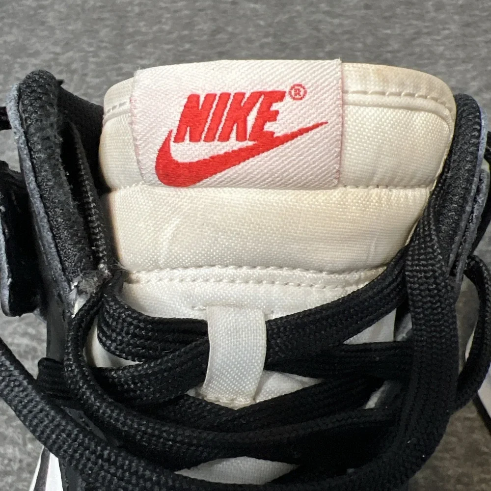 Nike Womens Dunk High DD1869-103‎ White Basketball Shoes Sneakers Size 8